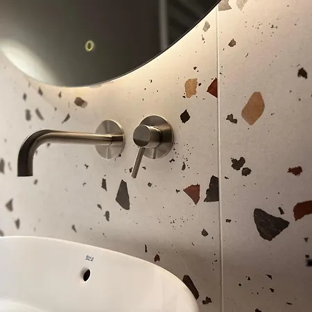 No 4 In Hevenia Apartament *